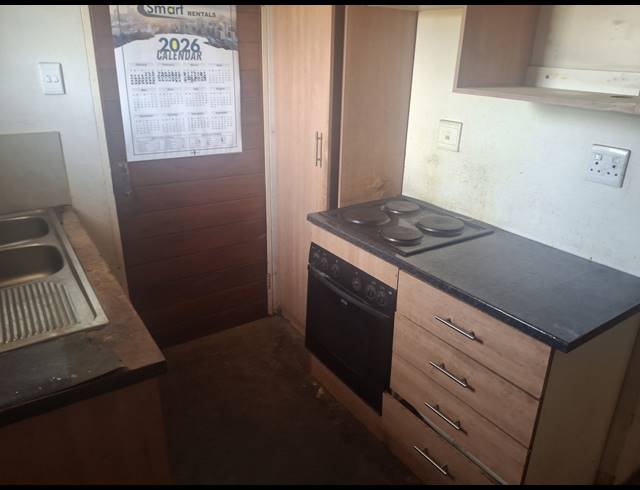 2 BEDROOM FREEHOLD FOR SALE IN WINDMILL PARK